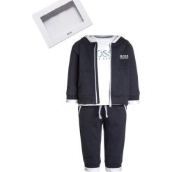 T-shirty chłopięce: BOSS Kidswear BABY JOGGINGANZUG Prezenty z okazji narodzin marine