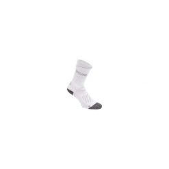 Skarpety sportowe do rugby R500 Mid antypoślizgowe. Białe skarpetki męskie OFFLOAD, w paski, z elastanu. Za 29,99 zł.