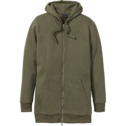 Długa bluza rozpinana Slim Fit bonprix ciemnooliwkowy. Zielone bluzy męskie bonprix, s, bez wzorów, bez kołnierzyka, z długim rękawem, długie, bez kaptura. Za 109,99 zł.