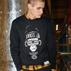 Bluza z nadrukiem z kolekcji Progress - Czarny. Czarne bluzy męskie marki Cropp, s, z nadrukiem. Za 99,99 zł.