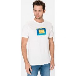 Jack & Jones Trevor Koszulka Biały. Białe podkoszulki męskie Jack & Jones, l, z nadrukiem, z bawełny, z krótkim rękawem. Za 64,95 zł.