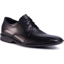 Półbuty CLARKS - Bensley Run 261495967 Black Leather. Czarne buty wizytowe męskie Clarks, ze skóry ekologicznej, bez zapięcia. Za 369,00 zł.