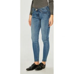 Tally Weijl - Jeansy. Niebieskie rurki damskie TALLY WEIJL, z obniżonym stanem. W wyprzedaży za 79,90 zł.