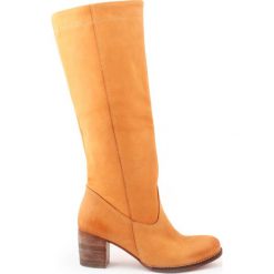 Kozaki - skóra naturalna - model 154 - kolor camelowy. Szare kozaki damskie Zapato, do pracy, na lato, ze skóry, biznesowe, na wysokim obcasie, na obcasie, bez zapięcia. W wyprzedaży za 366,75 zł.