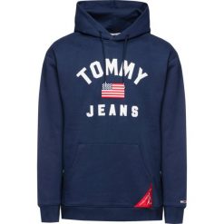 Bluza Tommy Jeans Cotton Fleece DM0DM07044. Niebieskie bluzy męskie Tommy Jeans, m, bez wzorów, z bawełny, bez kołnierzyka, bez rękawów, bez kaptura. W wyprzedaży za 339,00 zł.
