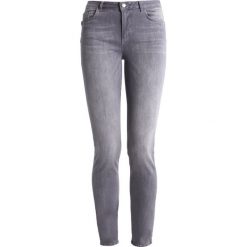 Liu Jo Jeans BOTTOM UP MAGNETIC Jeansy Slim fit denim grey. Szare rurki damskie marki Liu Jo Jeans. W wyprzedaży za 535,20 zł.