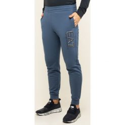 Spodnie dresowe EA7 Emporio Armani 3HPP53 PJ05Z 1529. Niebieskie jeansy męskie EA7 Emporio Armani, xxl, bez wzorów. W wyprzedaży za 279,00 zł.
