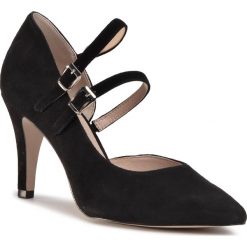 Szpilki CAPRICE - 9-24402-24 Black Suede 004. Czarne półbuty damskie Caprice, bez wzorów, z zamszu, eleganckie, bez obcasa, na obcasie, bez zapięcia. W wyprzedaży za 179,00 zł.