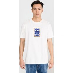 Scotch & Soda Koszulka Biały. Białe podkoszulki męskie Scotch & Soda, m, z nadrukiem, z bawełny, z krótkim rękawem. Za 219,95 zł.