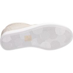 Sneakersy, botki damskie M.DASZYŃSKI SA143-1BE. Brązowe półbuty damskie M.Daszyński. W wyprzedaży za 149,00 zł.