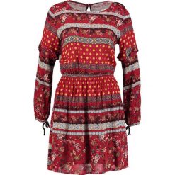 Sukienki hiszpanki: Springfield VESTIDO FRANJAS Sukienka letnia reds