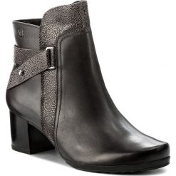 Botki CAPRICE - 9-25423-29 Dk Grey Comb 203. Szare botki damskie skórzane Caprice. W wyprzedaży za 249,00 zł.