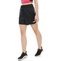 THE NORTH FACE ACTIVE TRAIL > 0A4APFJK31. Szorty damskie The North Face, s, w paski, ze skóry, street. W wyprzedaży za 179,99 zł.