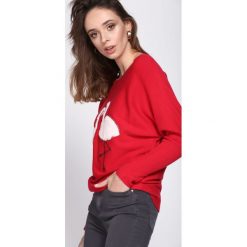 Czerwony Sweter Withstand. Czerwone swetry klasyczne damskie Born2be, l, z dekoltem w łódkę. Za 49,99 zł.