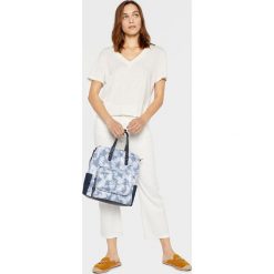 Parfois - Plecak. Niebieskie plecaki damskie Parfois, bez wzorów, z materiału. Za 119,90 zł.