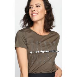 Bluzki damskie: Ciemnozielony T-shirt Sweet Promises
