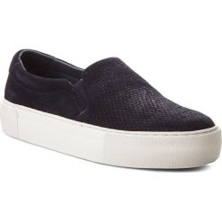 Tenisówki TOMMY HILFIGER - Fashion Suede Slip On Cupsole FM0FM01817 Midnight 403. Niebieskie półbuty męskie TOMMY HILFIGER, na co dzień, bez wzorów, ze skóry, klasyczne, bez zapięcia. W wyprzedaży za 359,00 zł.