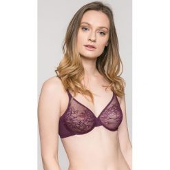 Gossard - Biustonosz Glossies Lace. Fioletowe biustonosze koronkowe marki Gossard, z haftami. W wyprzedaży za 119,90 zł.