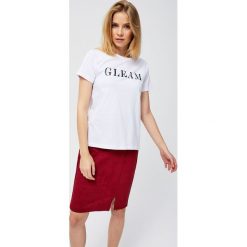 Bluzka z aplikacją. Bluzki damskie Moodo, xs, z aplikacjami. Za 14,99 zł.