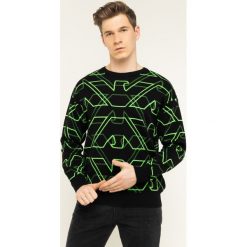 Sweter Emporio Armani 3H1MY8 1MMUZ F003. Czarne swetry męskie Emporio Armani, xl, bez wzorów, klasyczne, z klasycznym kołnierzykiem, bez kaptura. W wyprzedaży za 479,00 zł.