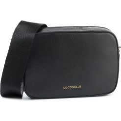 Torebka COCCINELLE - EV3 Mini Bag E5 EV3 55 I1 07 Noir 001. Czarne listonoszki damskie Coccinelle, bez wzorów, ze skóry, bez dodatków. Za 849,00 zł.