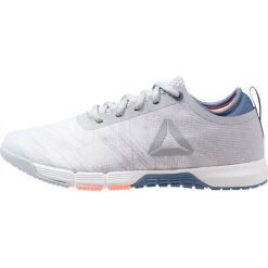 Reebok SPEED HER TR Obuwie treningowe white/grey/blue/pink. Białe buty sportowe damskie Reebok, z materiału. Za 419,00 zł.