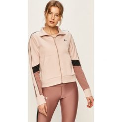 Under Armour - Bluza. Różowe bluzy damskie Under Armour, s, z aplikacjami, z bawełny, bez rękawów, bez kaptura. Za 259,90 zł.