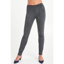 SPODNIE RADIO MAX MARA LEISURE. Spodnie damskie Max Mara Leisure, m, bez wzorów, z jeansu, eleganckie. Za 509,00 zł.