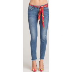 JEANSY SLIM FIT LIU JO. Niebieskie jeansy damskie Liu Jo. Za 400,00 zł.