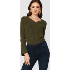 MANGO Sweter z rozszerzanym rękawem - Green. Zielone bez kategorii Mango, z dzianiny. Za 73,95 zł.