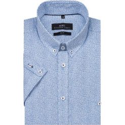 Koszula SIMONE KKNS000003. Niebieskie koszule męskie Giacomo Conti, na lato, m, bez wzorów, z bawełny, eleganckie, z kontrastowym kołnierzykiem, z krótkim rękawem. Za 199,00 zł.