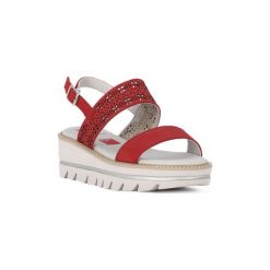 Sandały CallagHan ROJO LONG BEACH. Czerwone sandały damskie Callaghan, bez wzorów, bez obcasa, bez zapięcia. Za 347,90 zł.