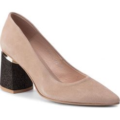 Półbuty BALDACCINI - 1117500 Rudy Zamsz. Brązowe półbuty damskie Baldaccini, bez wzorów, ze skóry, eleganckie, bez obcasa, na obcasie, bez zapięcia. Za 279,00 zł.