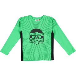 Koszulka "Tiger 103" w kolorze zielonym. Zielone t-shirty chłopięce LEGO Wear, z nadrukiem, z długim rękawem. W wyprzedaży za 59,95 zł.