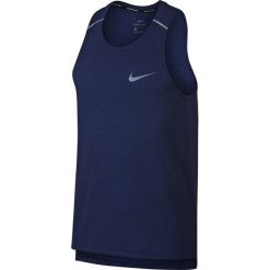 Koszulka Nike Breathe Rise 365 Tank M Granatowa. Niebieskie koszulki męskie Nike, s, bez wzorów, z tkaniny, bez kołnierzyka, bez rękawów, do biegania. Za 109,99 zł.