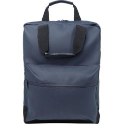 Rains SCOUT BAG Plecak blue. Niebieskie plecaki męskie marki Rains. W wyprzedaży za 259,35 zł.