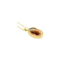 Naszyjnik Agat Geoda Beż złoto. Brązowe naszyjniki damskie marki Brazi druse jewelry, na imprezę, pozłacane. Za 170,00 zł.