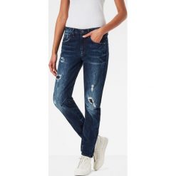 G-Star Raw - Jeansy Low Boyfriend Wmn. Niebieskie jeansy damskie marki G-Star RAW. W wyprzedaży za 449,90 zł.