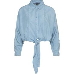 Koszula Guess W02H30 D3ZW2. Niebieskie bluzki damskie Guess, m, z aplikacjami, bez kołnierzyka, bez rękawów. W wyprzedaży za 239,00 zł.