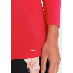 Swetry klasyczne damskie: Taifun Sweter raspberry pink