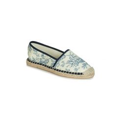 Espadryle André SALLY. Brązowe espadryle damskie Andre, bez wzorów, bez obcasa. W wyprzedaży za 103,20 zł.