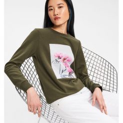 Bluza z nadrukiem - Khaki. Brązowe bluzy damskie Reserved, s, z nadrukiem, bez rękawów, bez kaptura. Za 59,99 zł.
