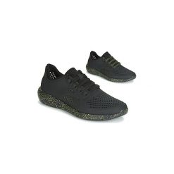 Buty Crocs LITERIDE HYPER BOLD PACER M. Czarne klapki męskie Crocs, bez wzorów, bez zapięcia. Za 289,00 zł.