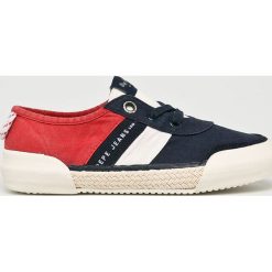 Pepe Jeans - Tenisówki. Niebieskie trampki chłopięce Pepe Jeans, bez wzorów, z jeansu, z okrągłym noskiem, na sznurówki. W wyprzedaży za 179,90 zł.