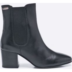 Pepe Jeans - Botki. Szare botki damskie lity Pepe Jeans, z jeansu, z okrągłym noskiem. W wyprzedaży za 329,90 zł.