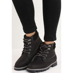 Czarne Traperki Cut to the Chase. Czarne buty zimowe damskie marki Born2be, z materiału. Za 109,99 zł.