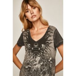 Medicine - T-shirt Sheroism. Szare bluzki damskie MEDICINE, s, z nadrukiem, z bawełny, bez kołnierzyka. Za 69,90 zł.