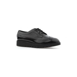 Derby Geox D Blenda C. D540BC-04338-C9999. Czarne półbuty damskie Geox, bez wzorów, bez obcasa, bez zapięcia. Za 337,33 zł.