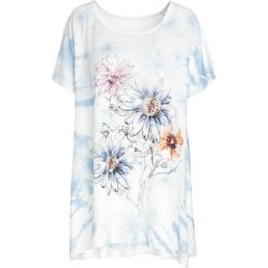 Biało-Niebieska Tunika Unceasingly. Niebieskie tuniki damskie marki Born2be, na lato, xl. Za 49,99 zł.
