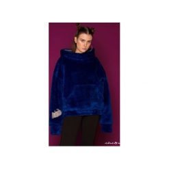 Bluza FakaFutro- Fake Fur- True Luv. Niebieskie bluzy damskie marki Orientalion, s, z haftami, z materiału, bez rękawów, bez kaptura. Za 390,00 zł.